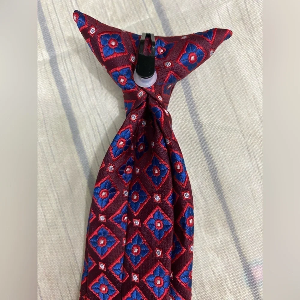 Boys Clip On Tie Burgundy Red & Blue Pattern 11” Long 2 1/2” Wide